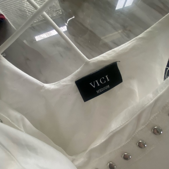 Vici Studded White Tank - Size M - Picture 4 of 4